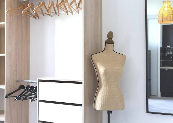 L'authentique *studio *parking Prive* *wifi*calme Apartament